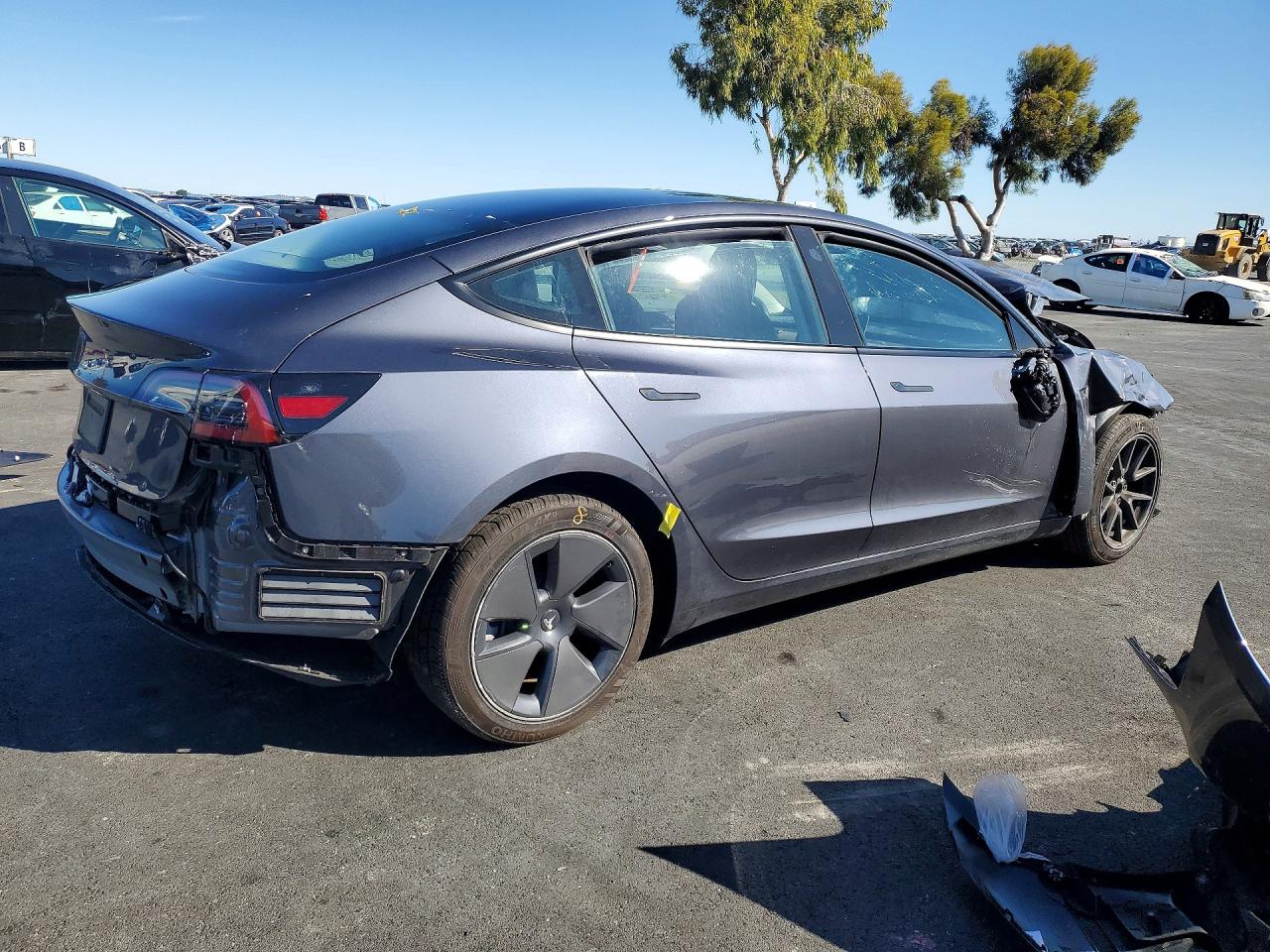 2023 TESLA MODEL 3 photo 7