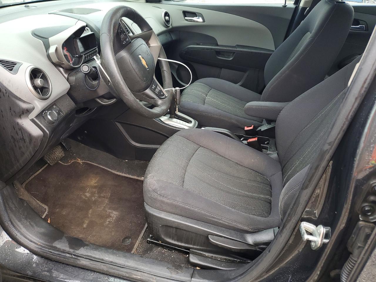 2014 CHEVROLET SONIC LT photo 7