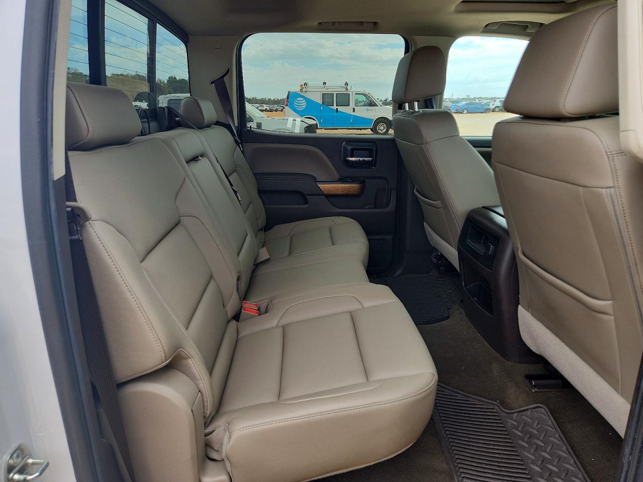 2017 CHEVROLET SILVERADO C1500 LTZ photo 10