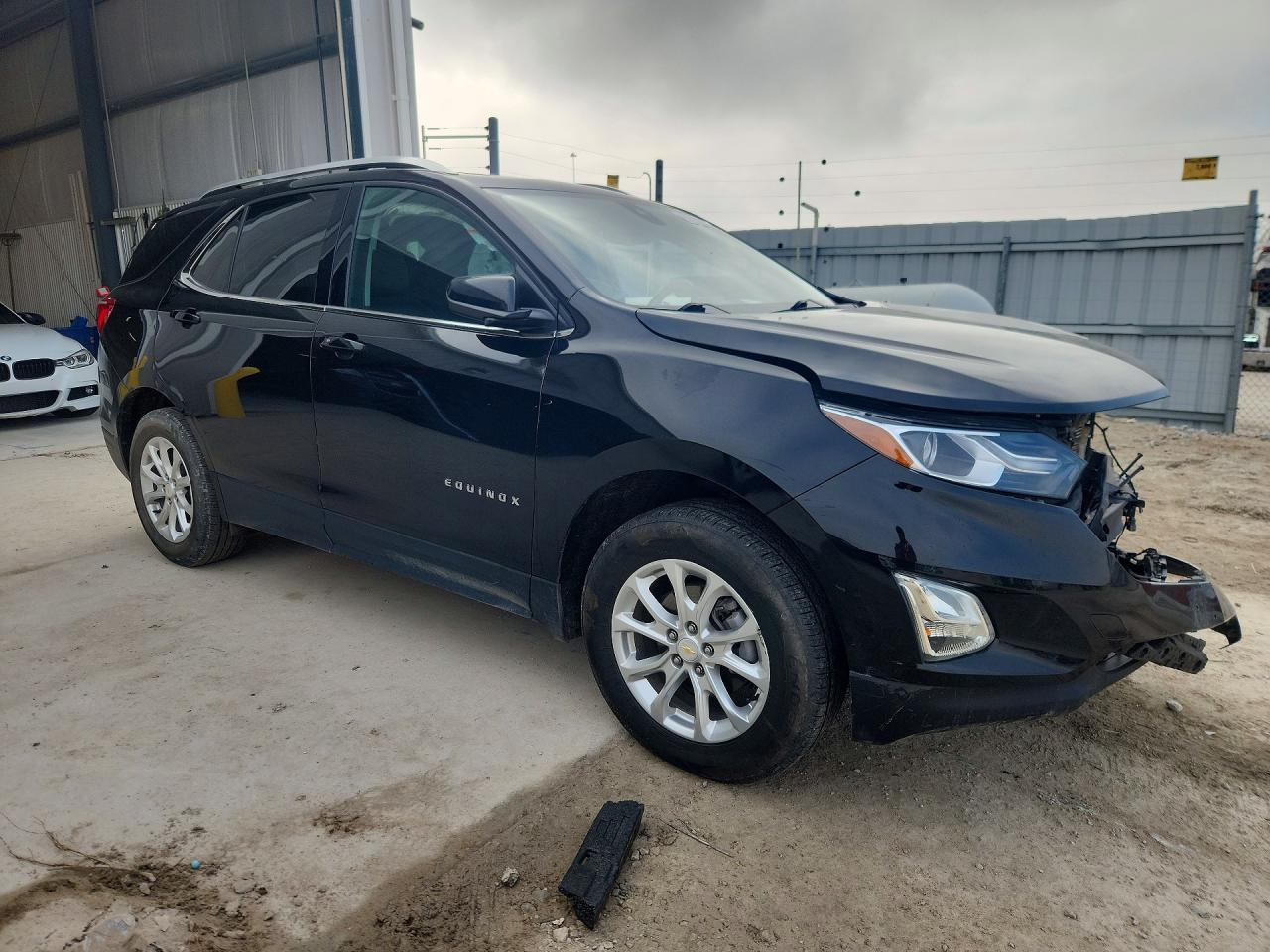 2020 CHEVROLET EQUINOX LT photo 10