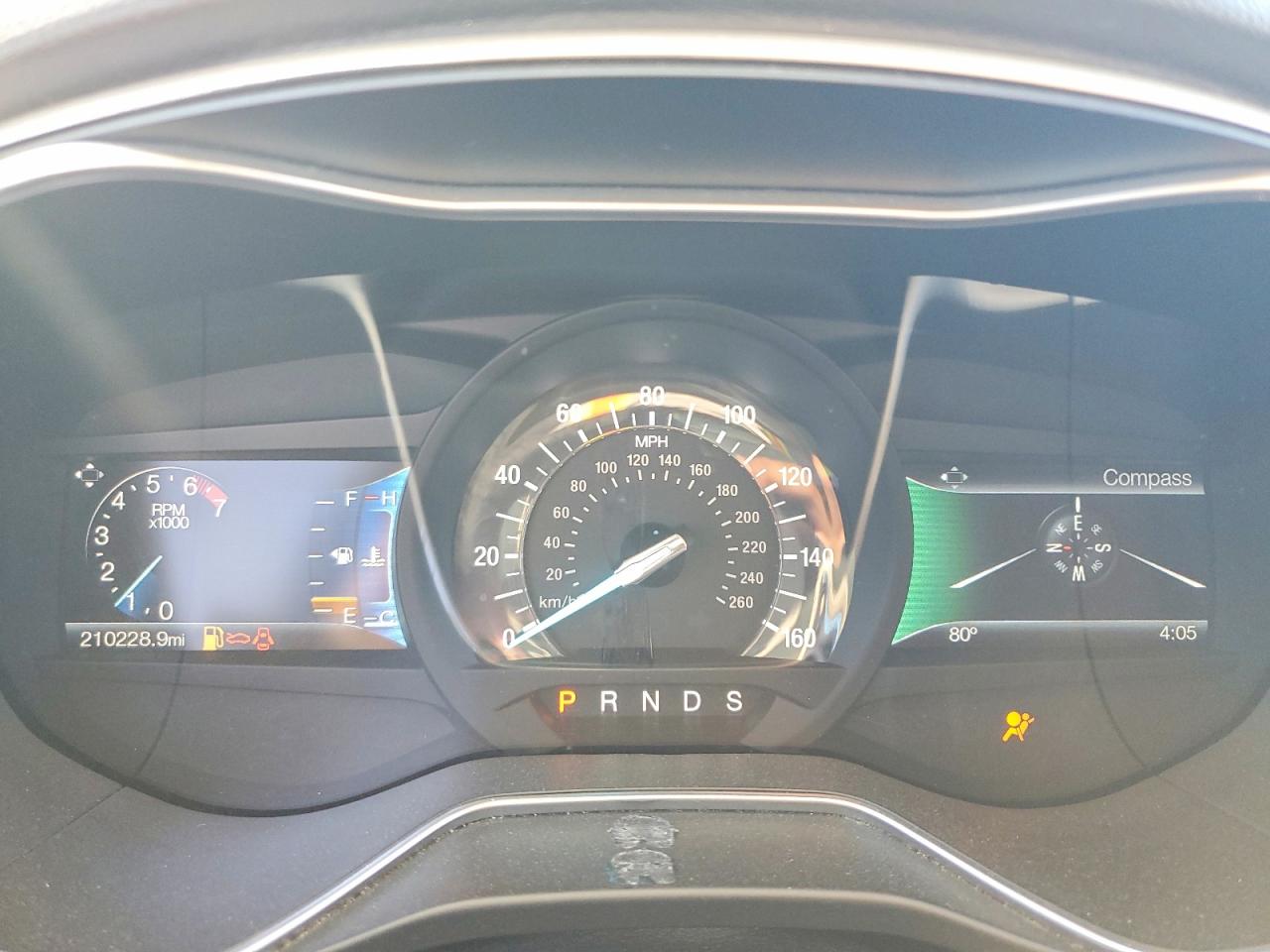 2016 FORD FUSION SE photo 17