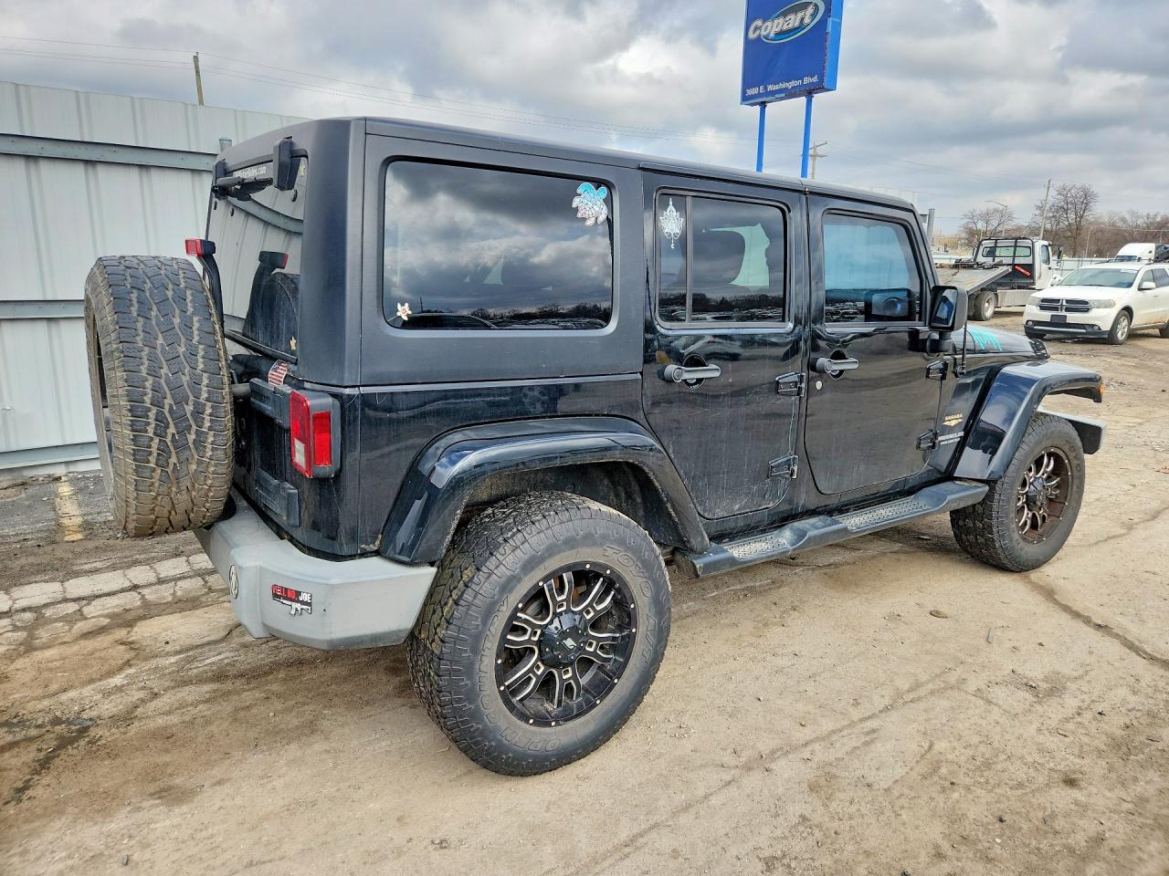 2011 JEEP WRANGLER UNLIMITED SAHARA photo 3