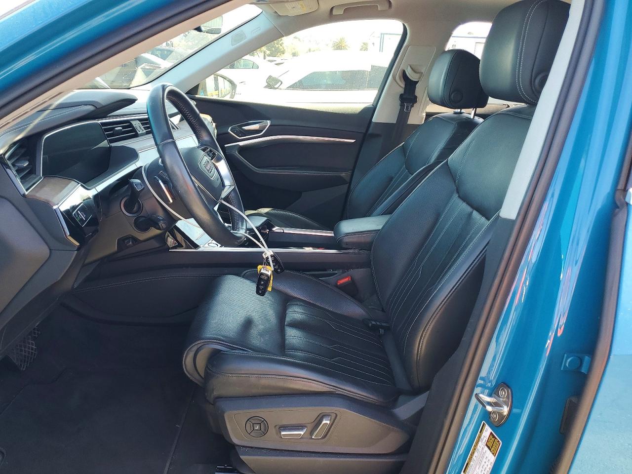 2019 AUDI E-TRON PRESTIGE photo 7