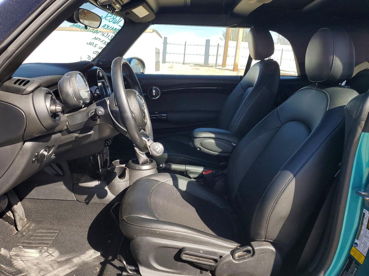 2019 MINI COOPER photo 13