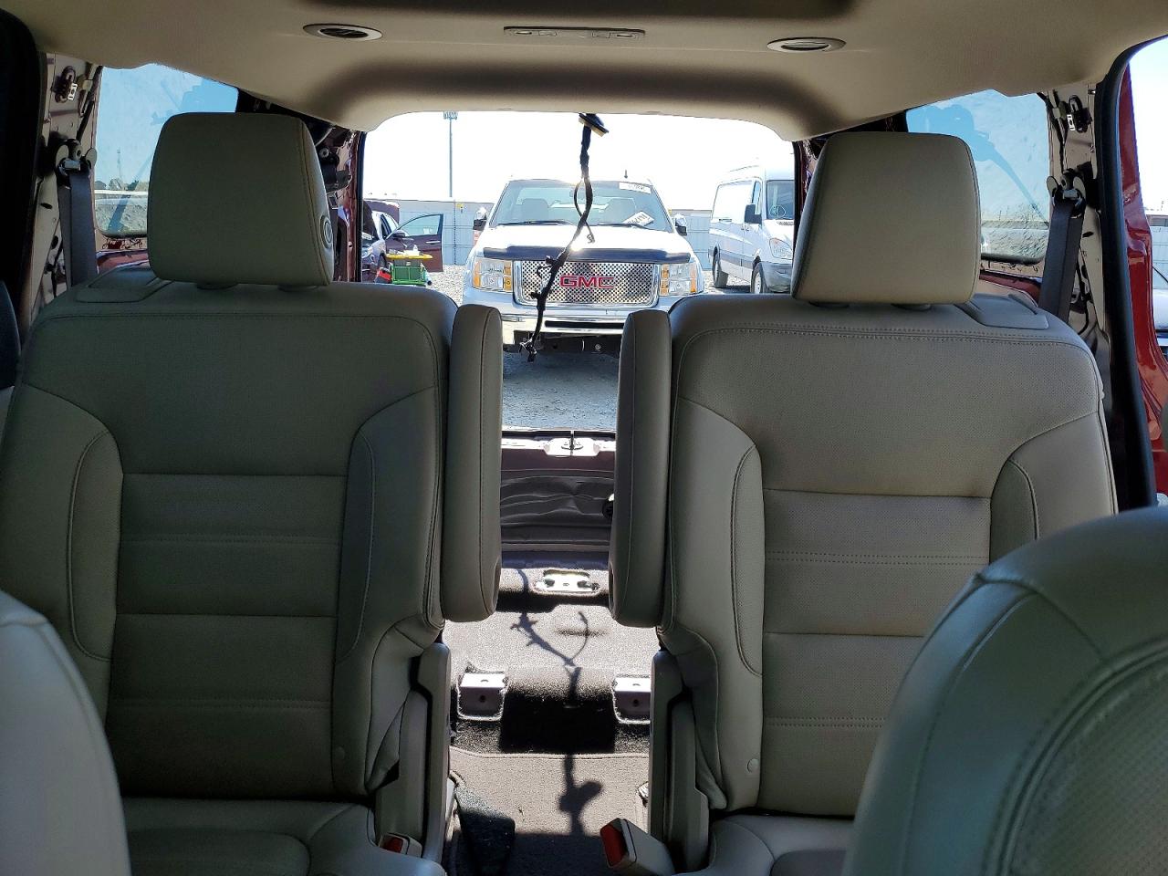 2017 GMC ACADIA DENALI photo 19