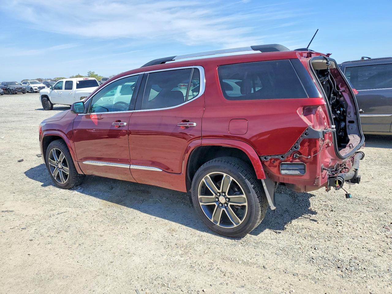 2017 GMC ACADIA DENALI photo 3