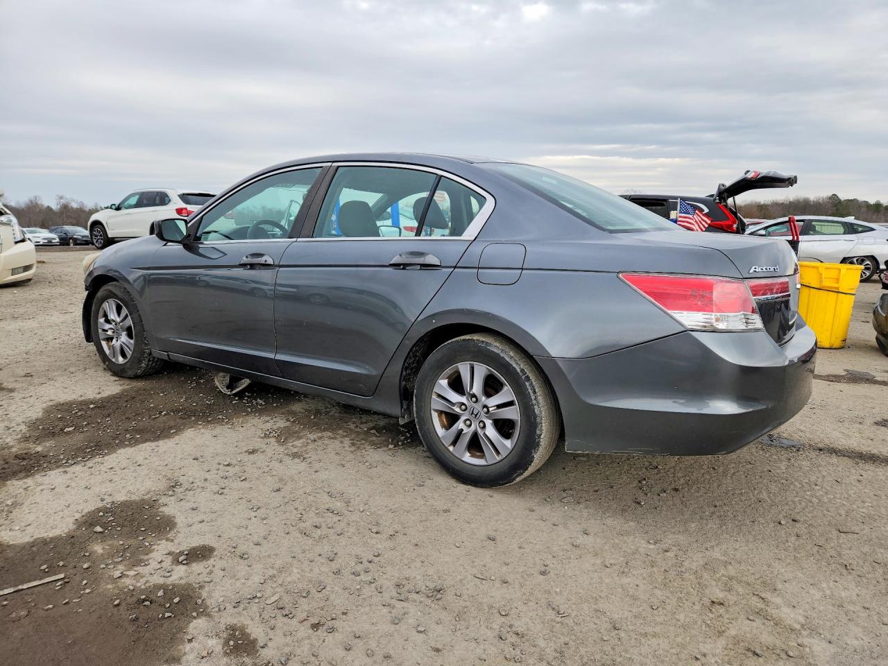 2012 HONDA ACCORD LXP photo 2