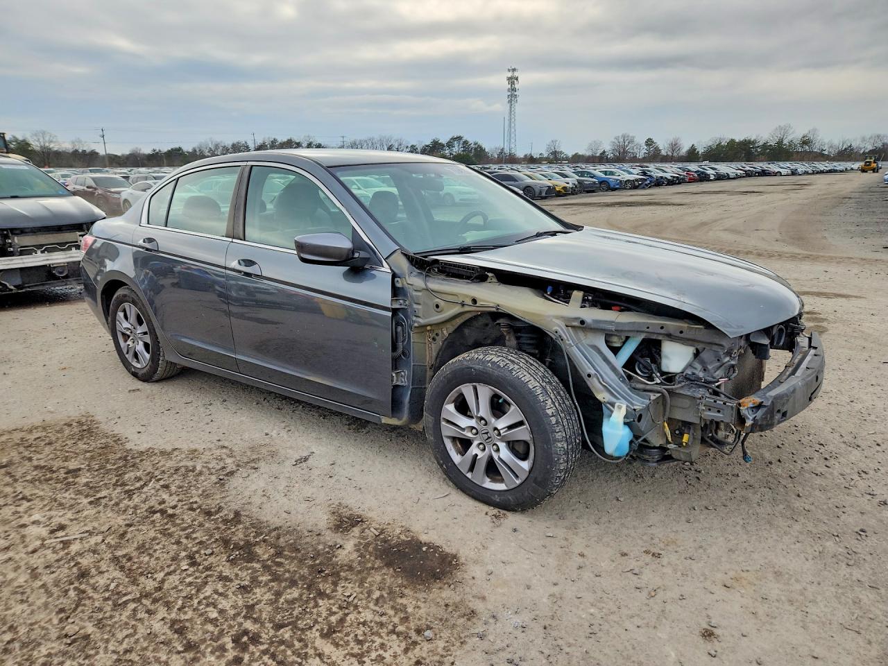 2012 HONDA ACCORD LXP photo 4