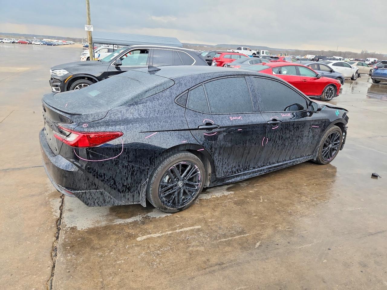 2025 TOYOTA CAMRY SE photo 5