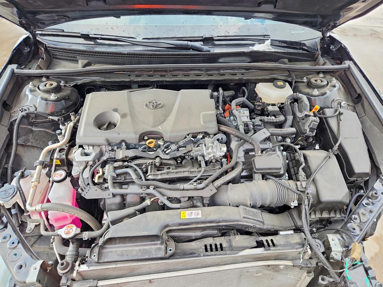 2025 TOYOTA CAMRY SE photo 21