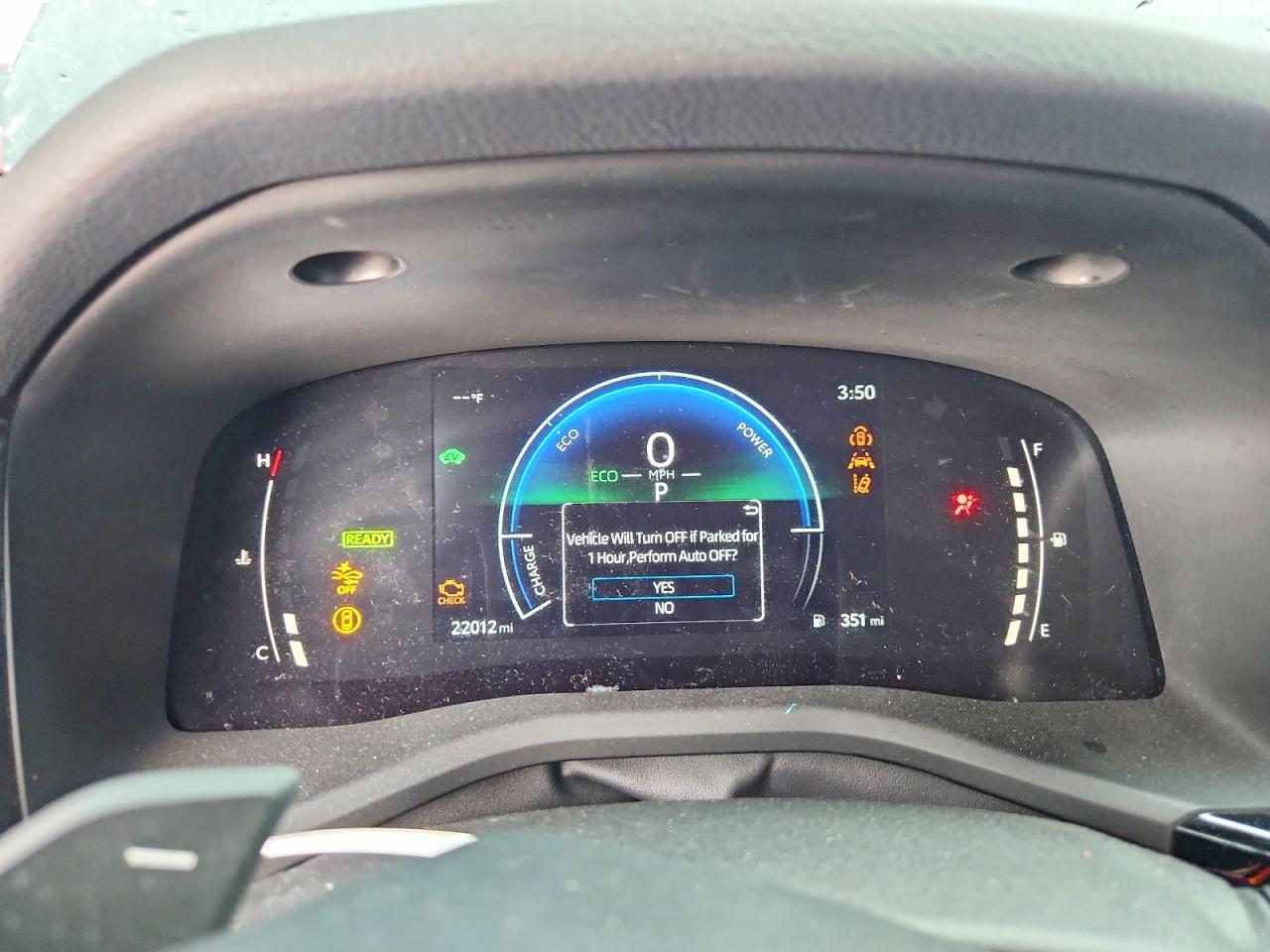 2025 TOYOTA CAMRY SE photo 17