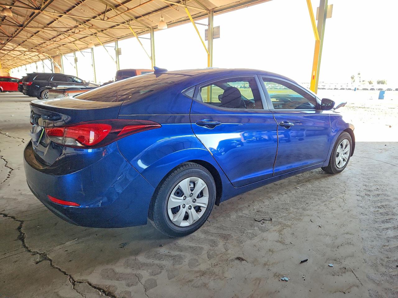 2016 HYUNDAI ELANTRA SE photo 7