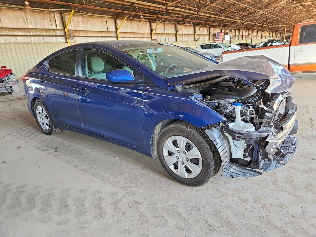 2016 HYUNDAI ELANTRA SE photo 10