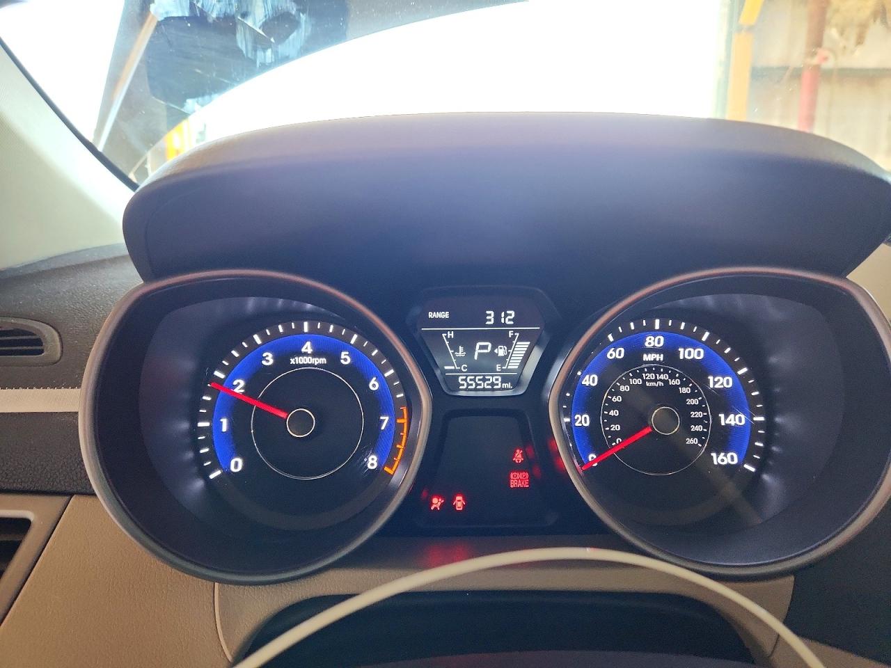 2016 HYUNDAI ELANTRA SE photo 25