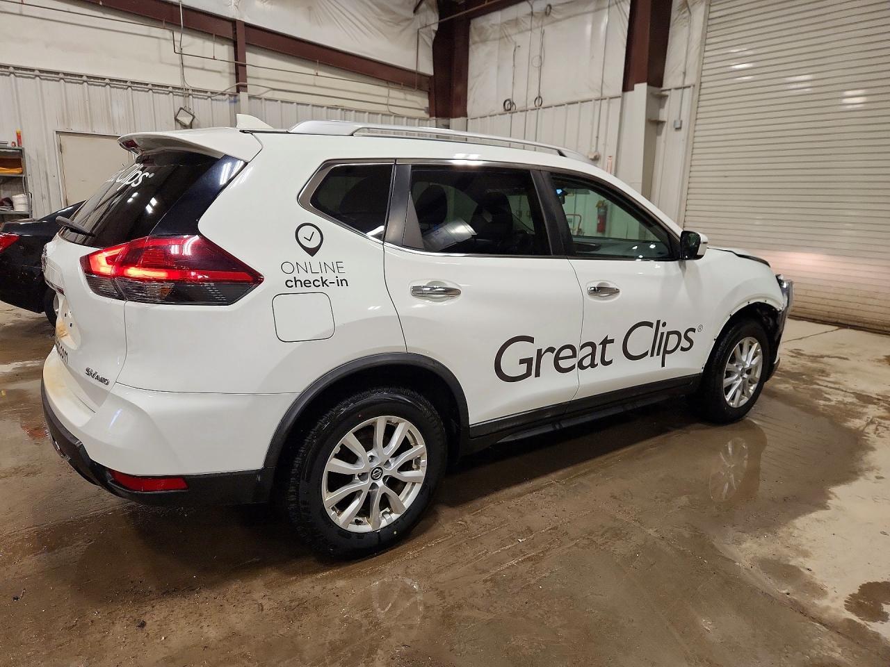 2018 NISSAN ROGUE SV photo 3