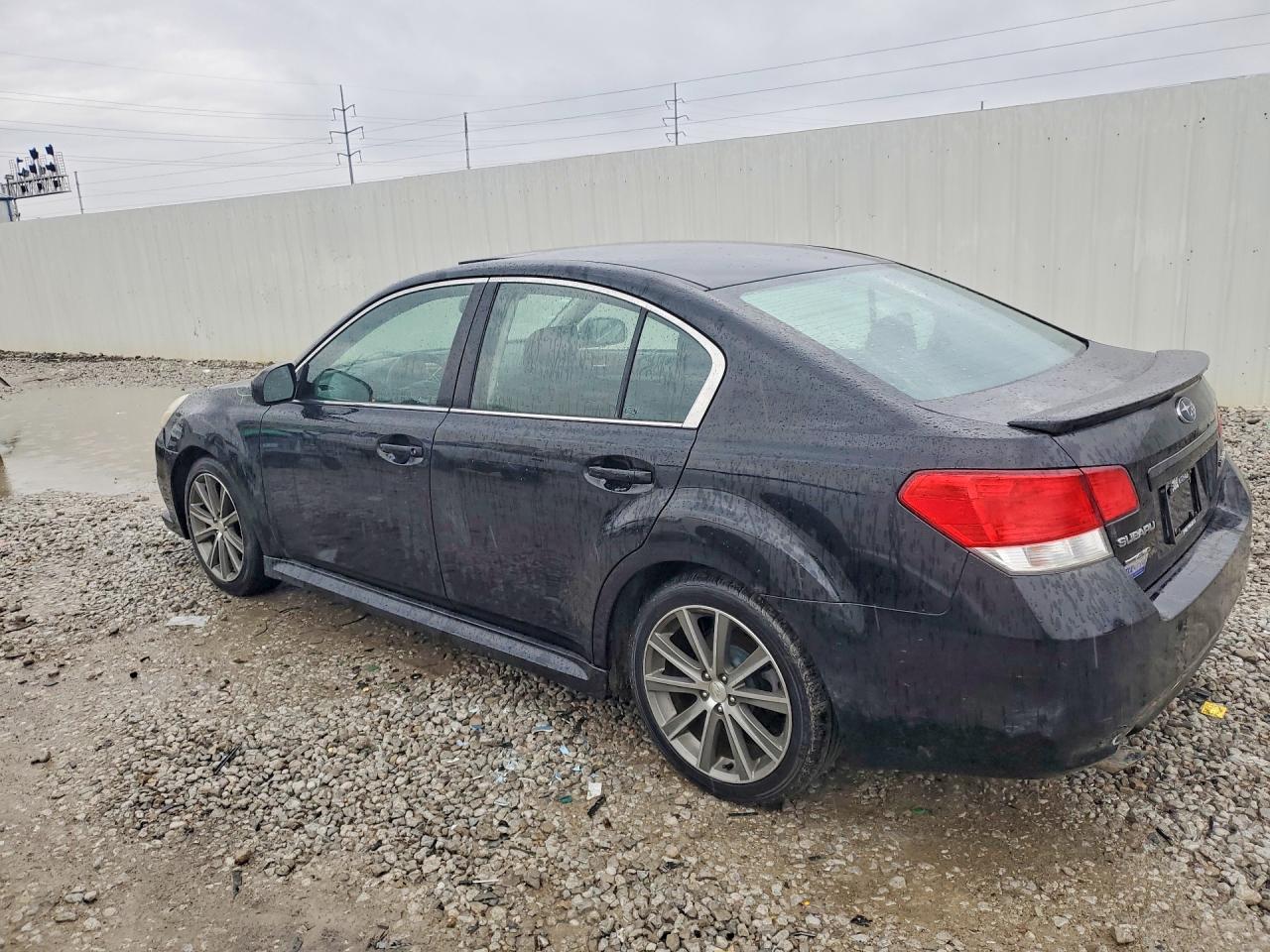2013 SUBARU LEGACY 2.5I PREMIUM photo 2