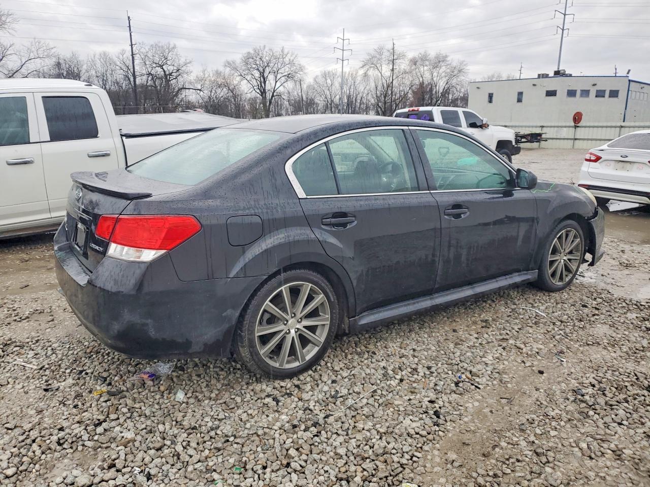 2013 SUBARU LEGACY 2.5I PREMIUM photo 3