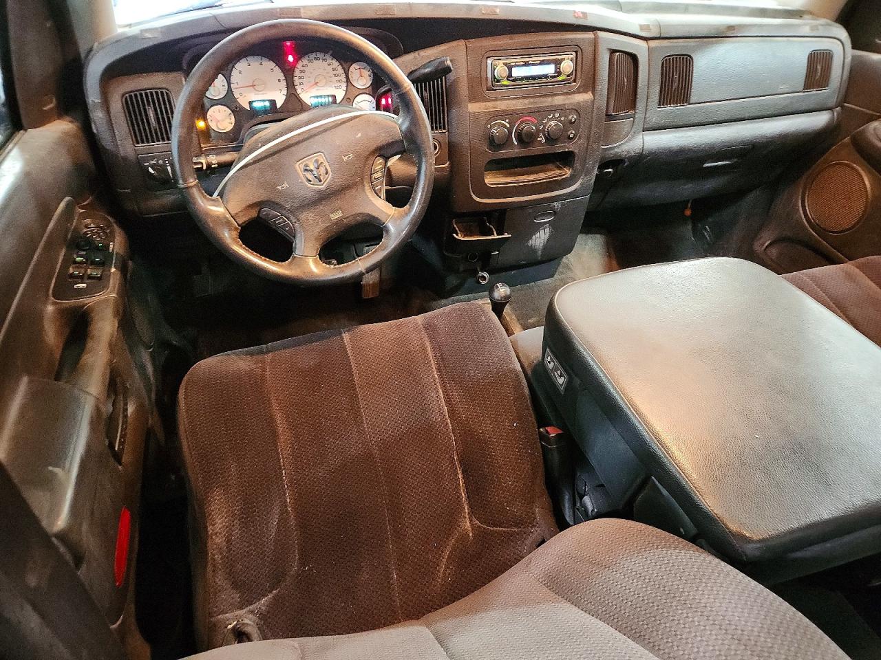2002 DODGE RAM 1500 photo 8