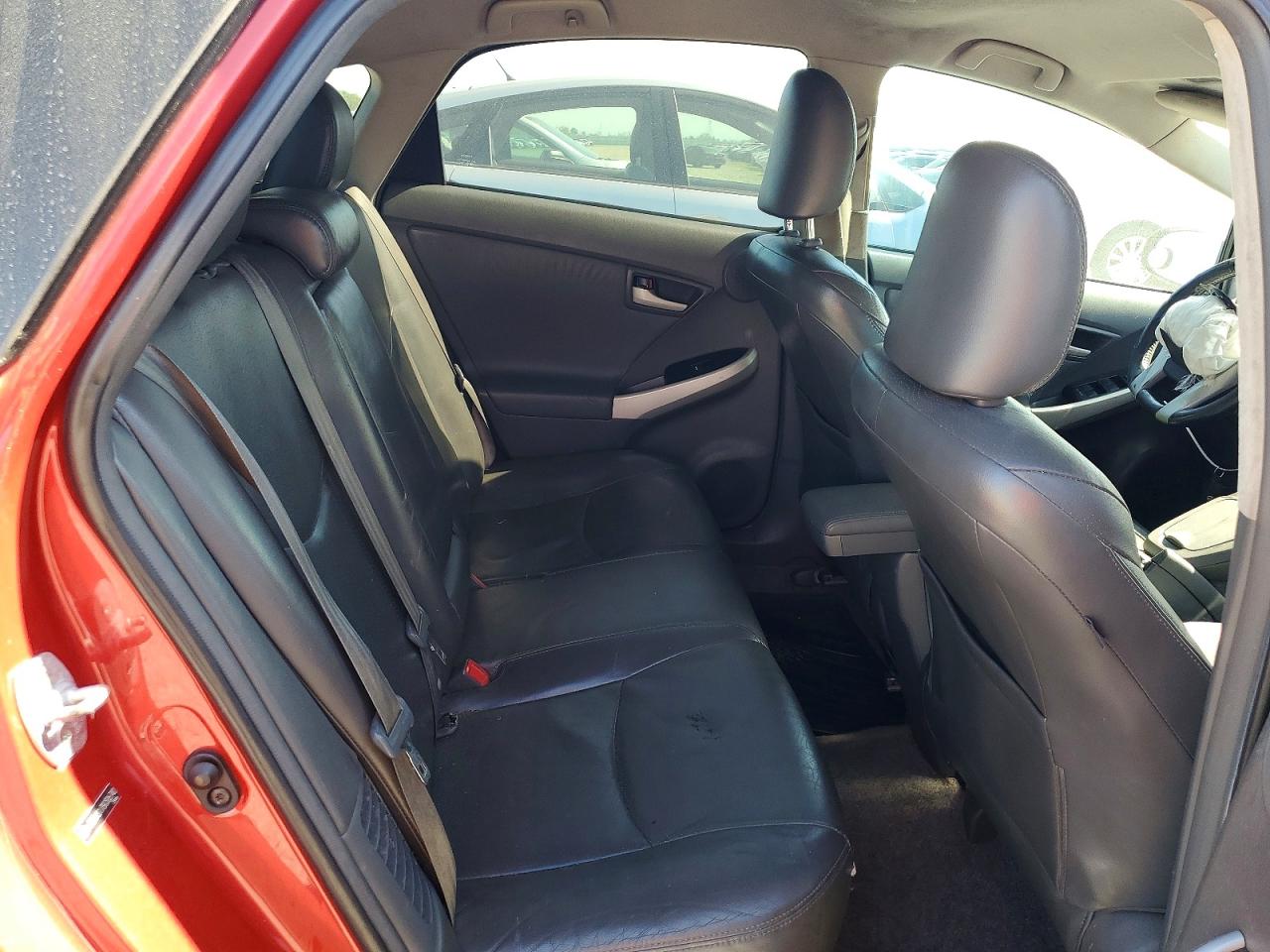 2011 TOYOTA PRIUS FIVE photo 28
