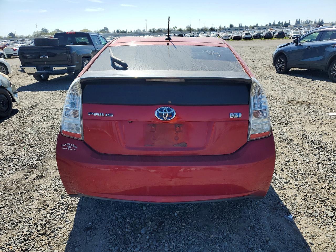 2011 TOYOTA PRIUS FIVE photo 16
