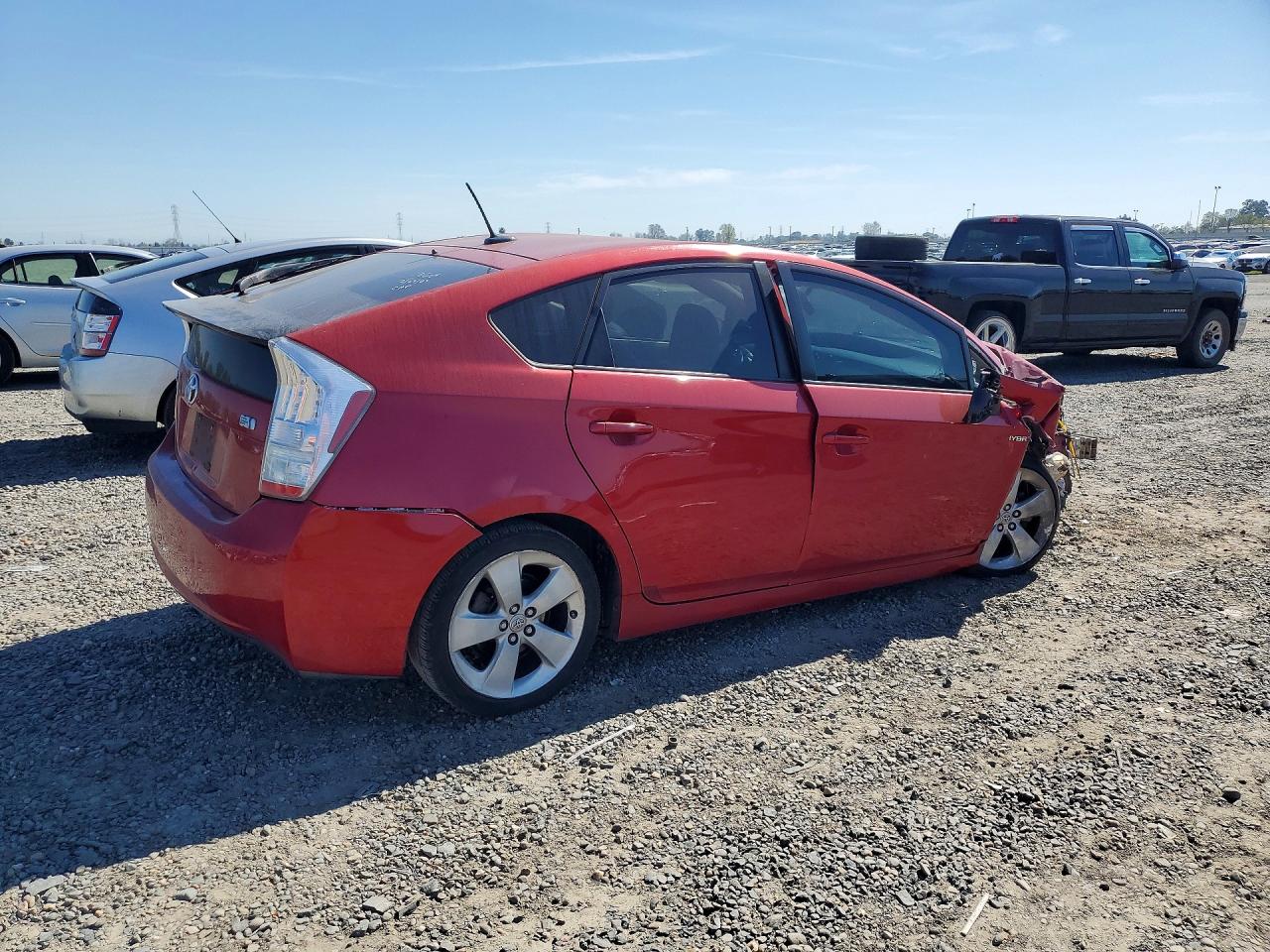 2011 TOYOTA PRIUS FIVE photo 7