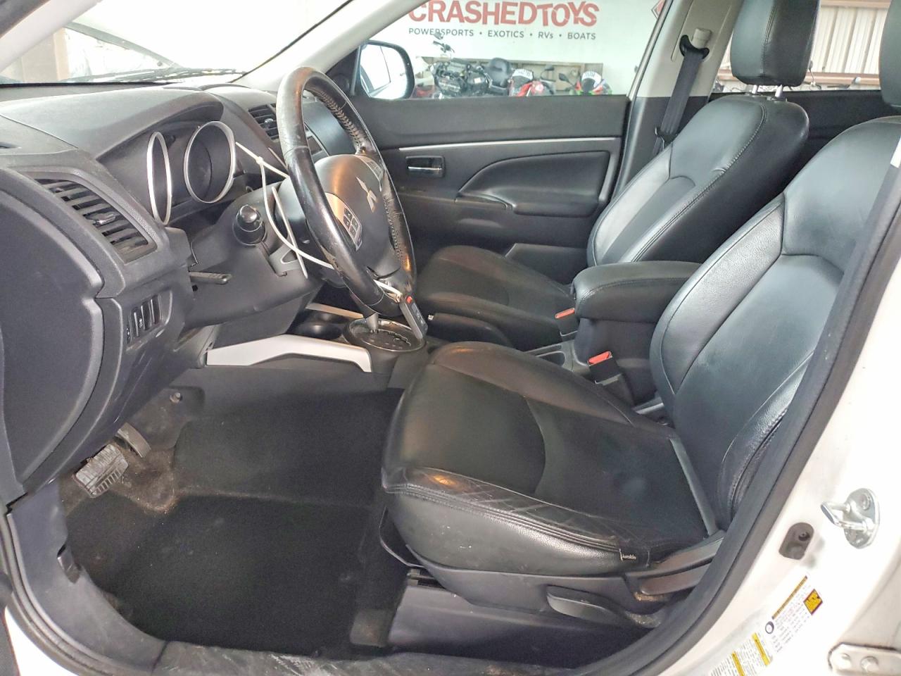 2011 MITSUBISHI OUTLANDER SPORT SE photo 13
