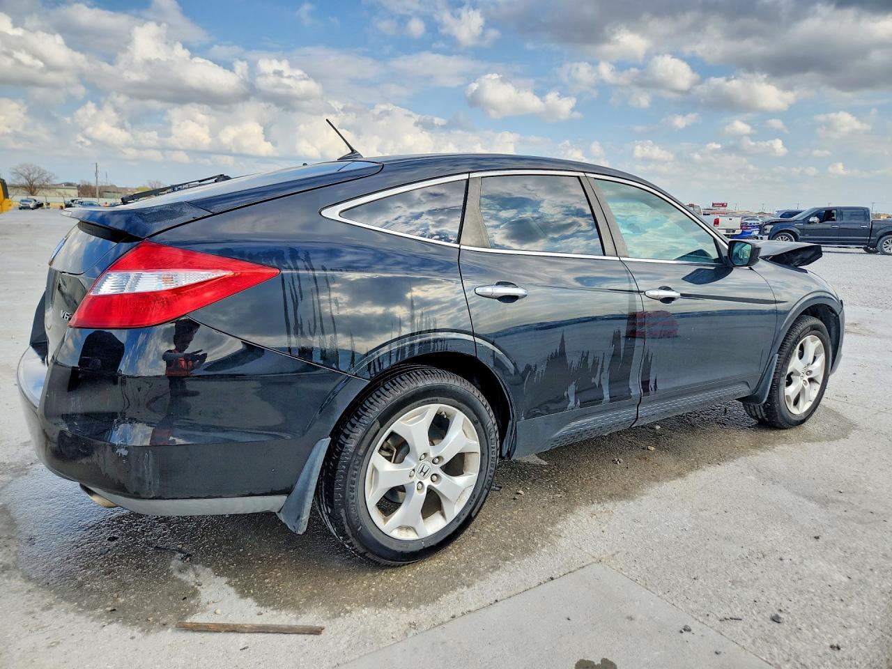 2012 HONDA CROSSTOUR EXL photo 5
