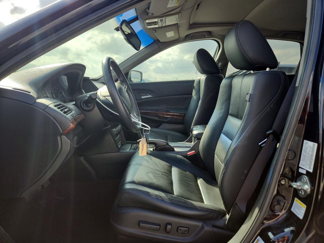 2012 HONDA CROSSTOUR EXL photo 13