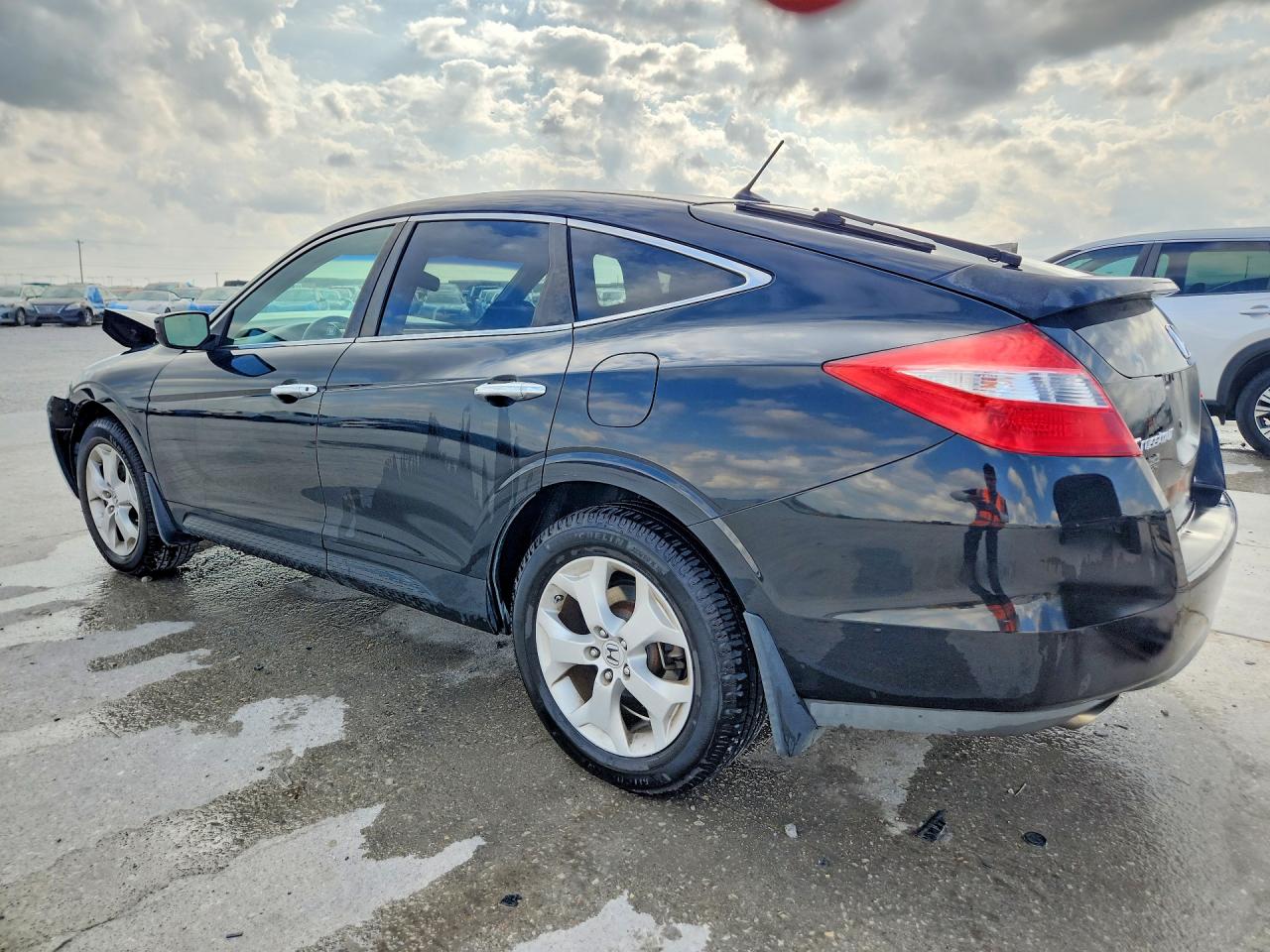 2012 HONDA CROSSTOUR EXL photo 3