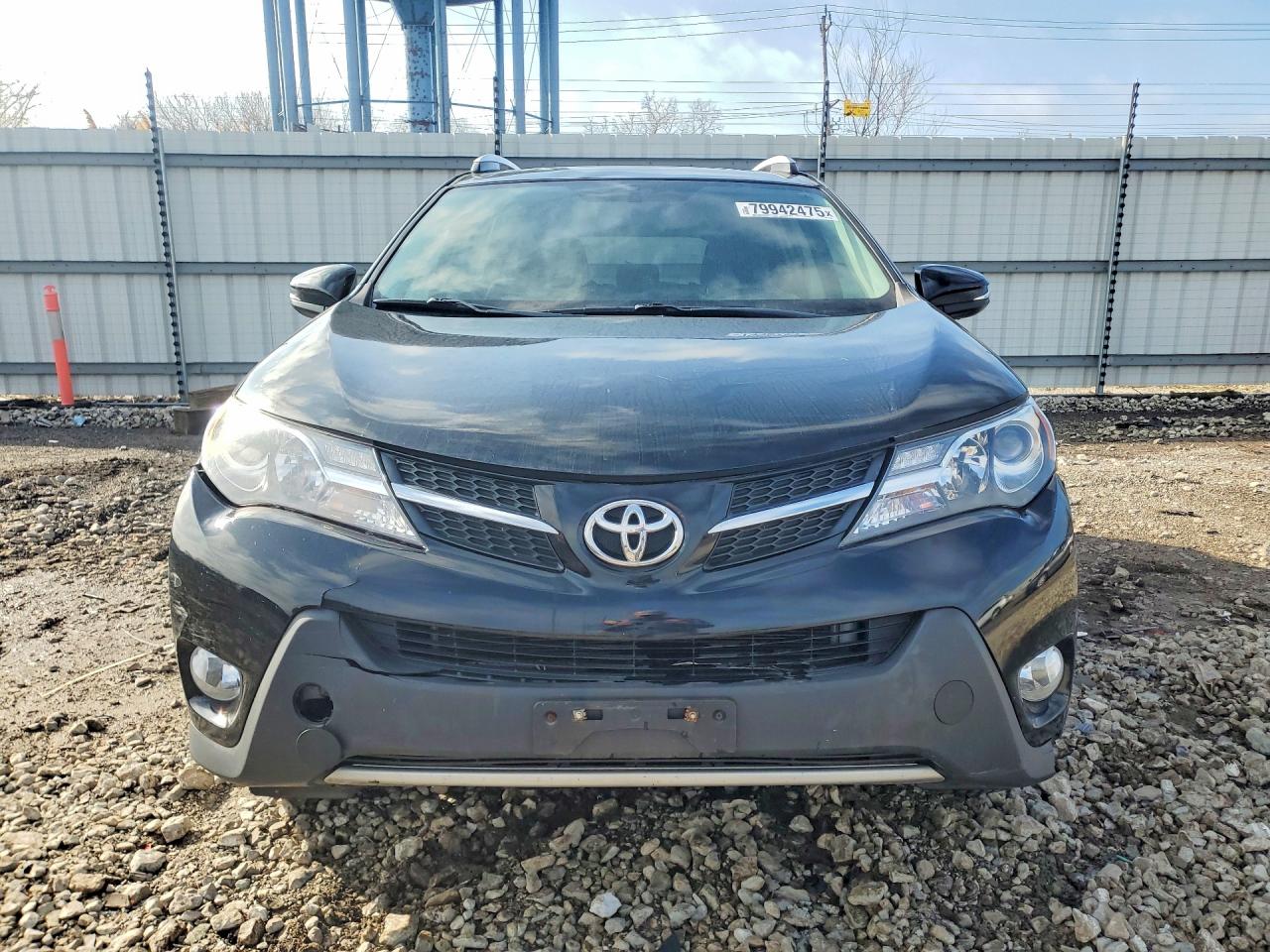 2014 TOYOTA RAV4 XLE photo 9