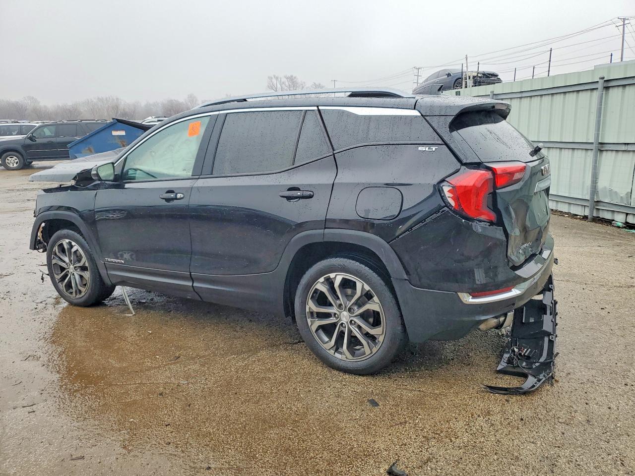 2019 GMC TERRAIN SLT photo 3