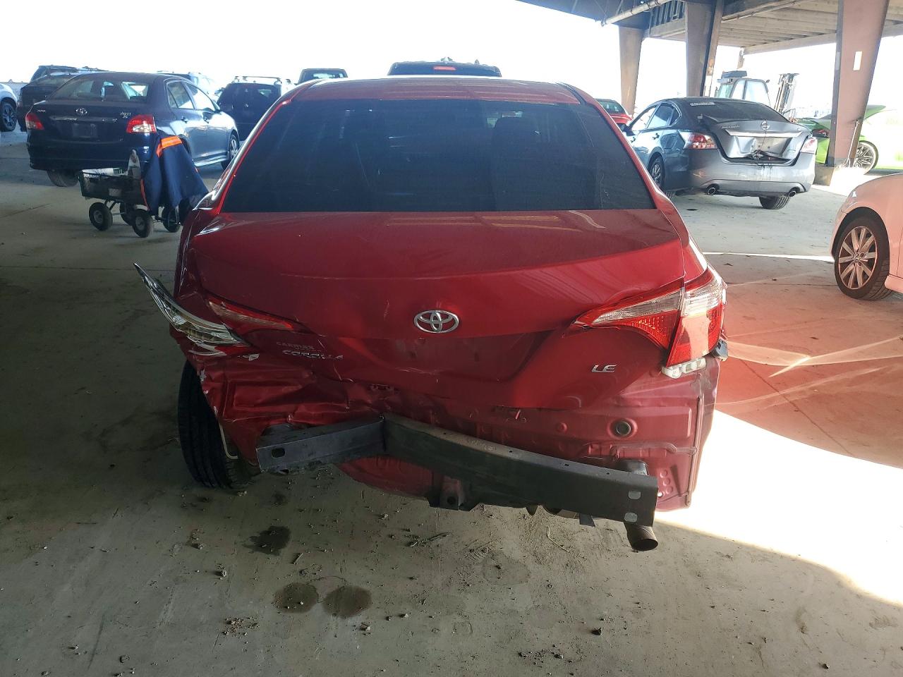 2018 TOYOTA COROLLA LE photo 6