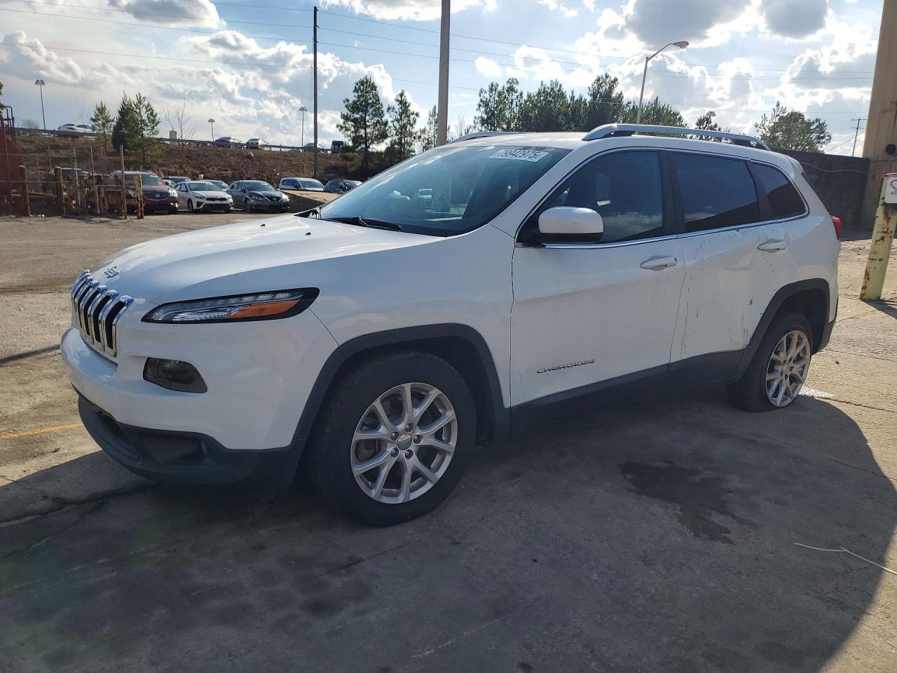 2014 JEEP CHEROKEE LATITUDE photo 2