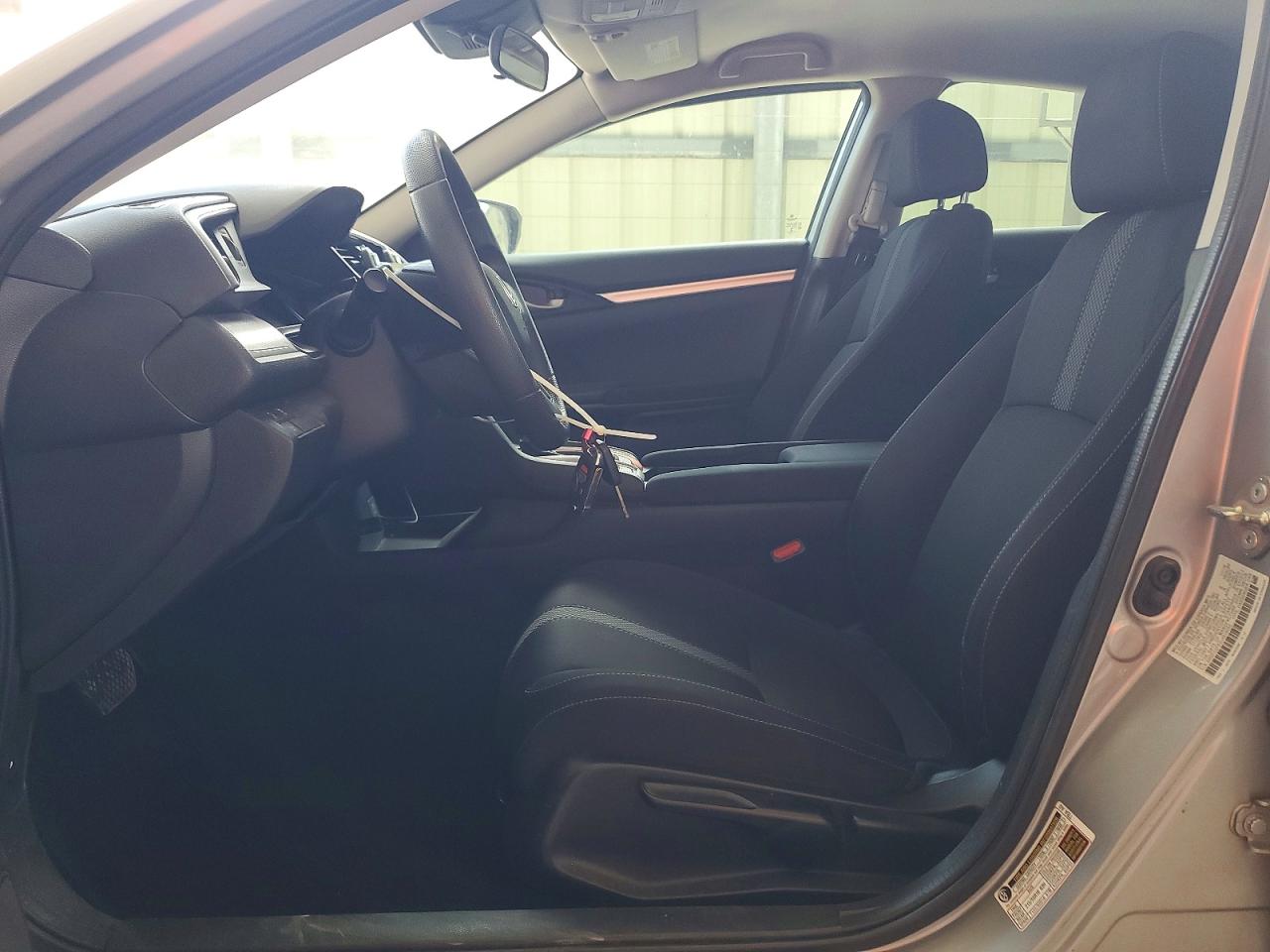 2020 HONDA CIVIC LX photo 7