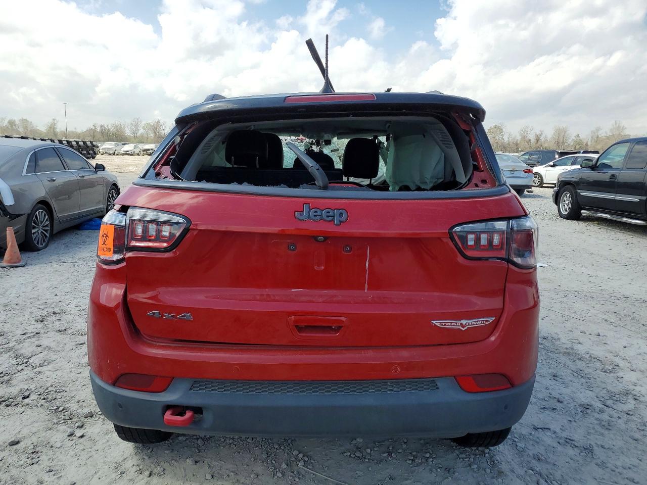 2021 JEEP COMPASS TRAILHAWK photo 6