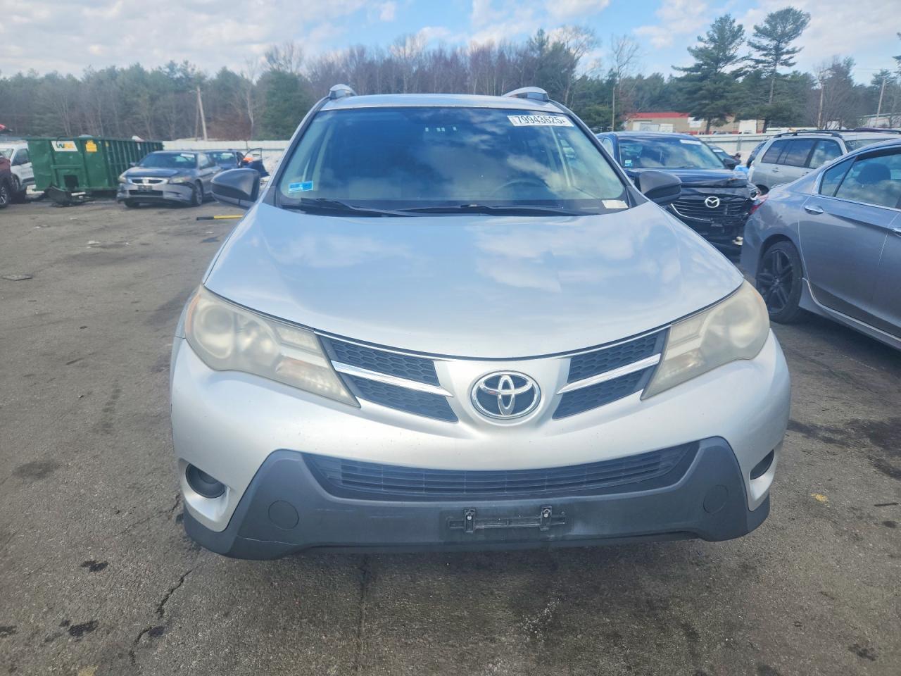 2013 TOYOTA RAV4 LE photo 5