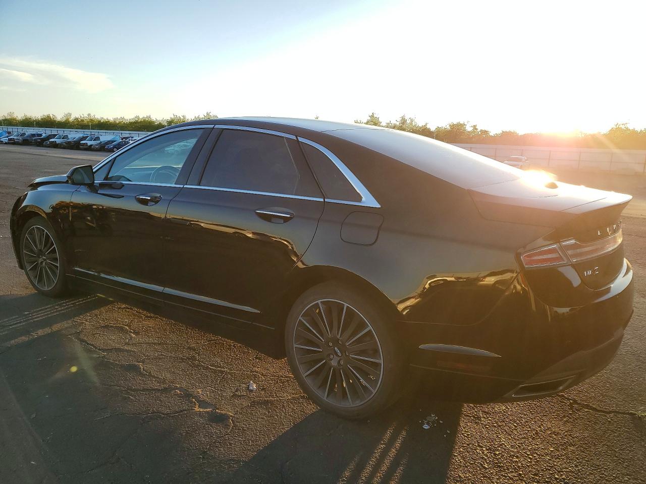 2016 LINCOLN MKZ HYBRID photo 3