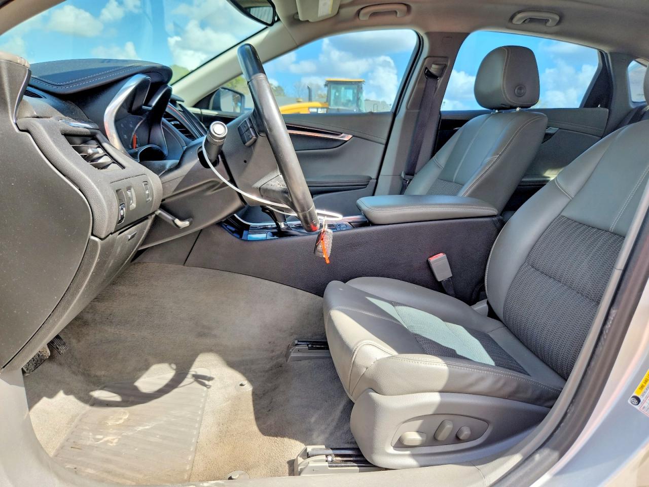 2018 CHEVROLET IMPALA LT photo 19