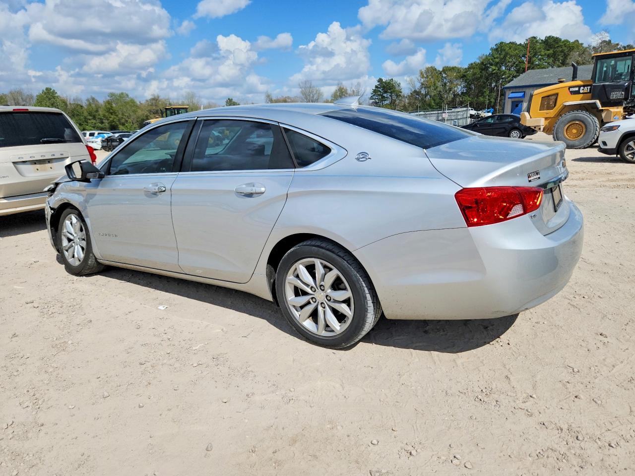 2018 CHEVROLET IMPALA LT photo 4