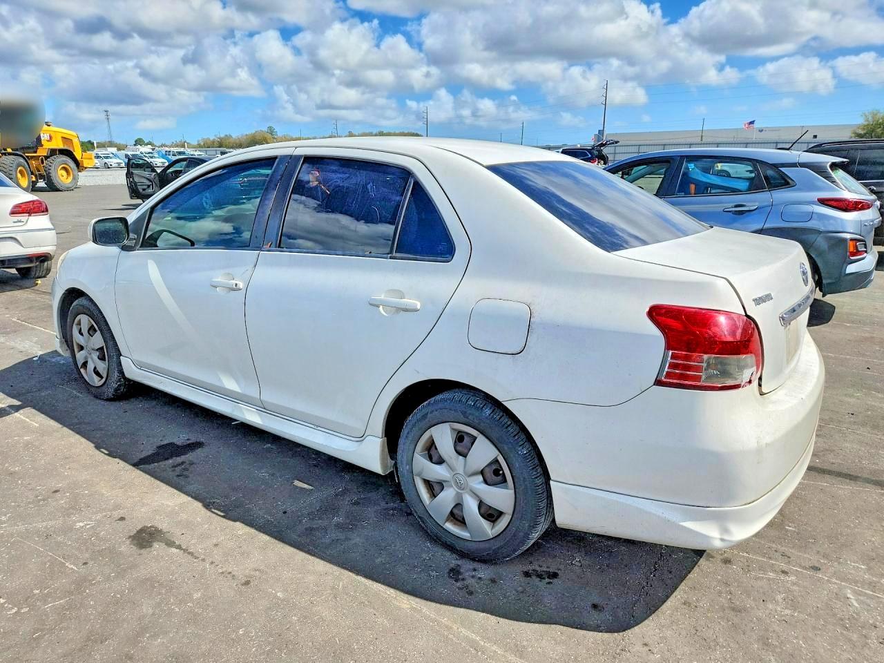 2007 TOYOTA YARIS S photo 4