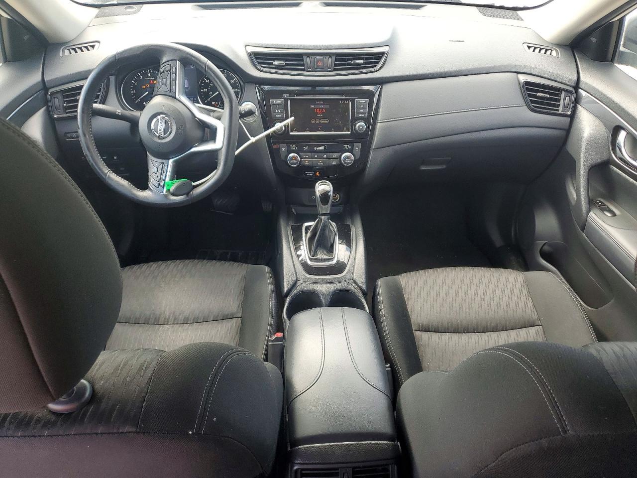 2018 NISSAN ROGUE SV photo 15
