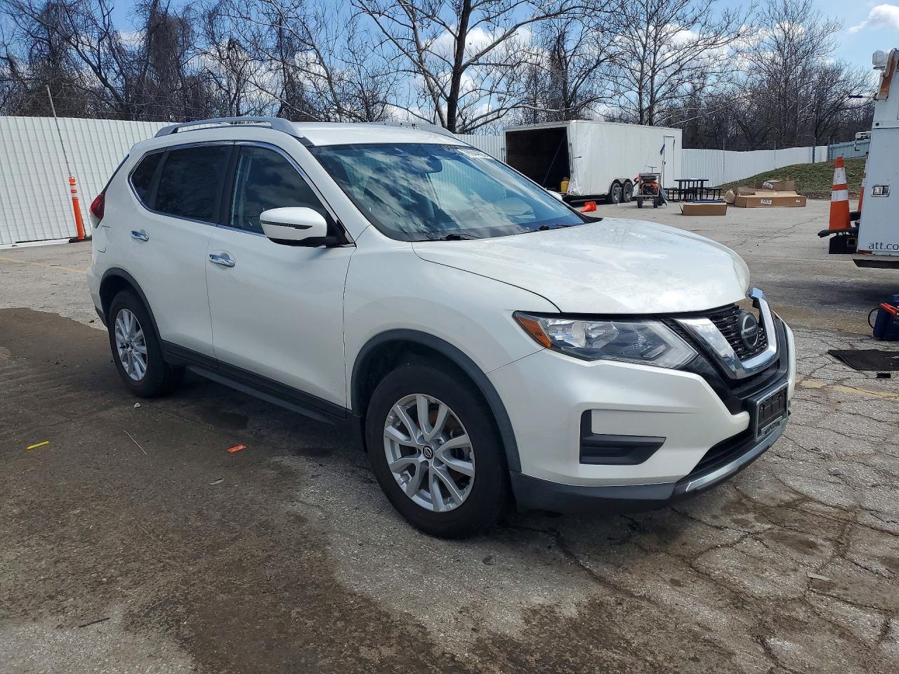 2018 NISSAN ROGUE SV photo 7