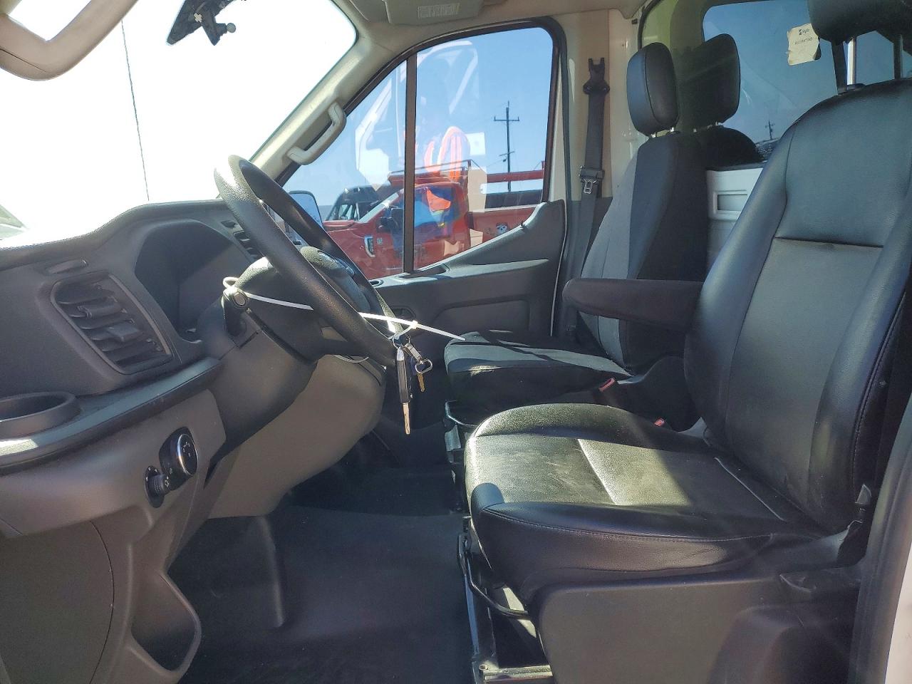 2020 FORD TRANSIT UTILITY / SERVICE TRUCK photo 19