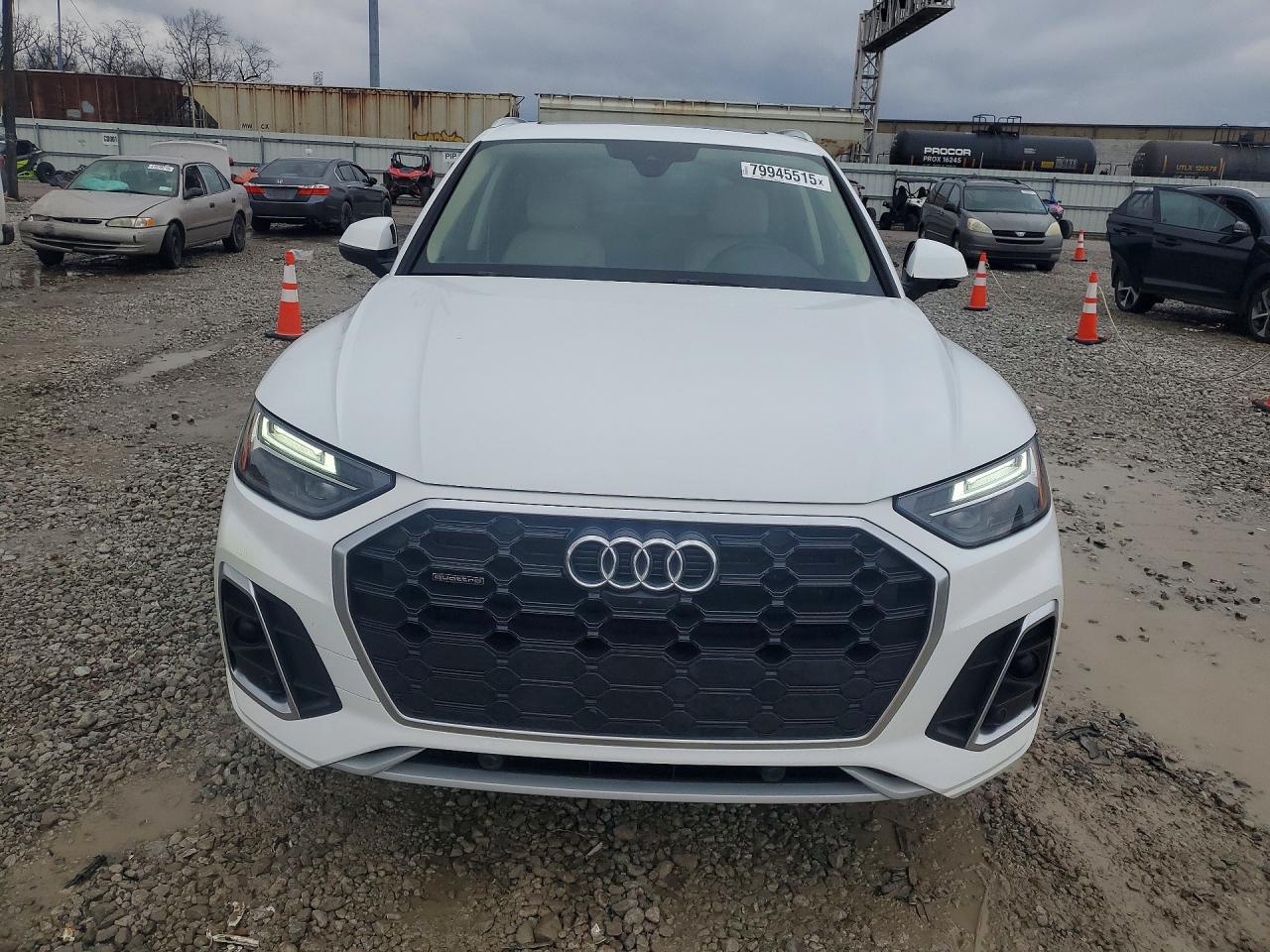 2022 AUDI Q5 photo 9