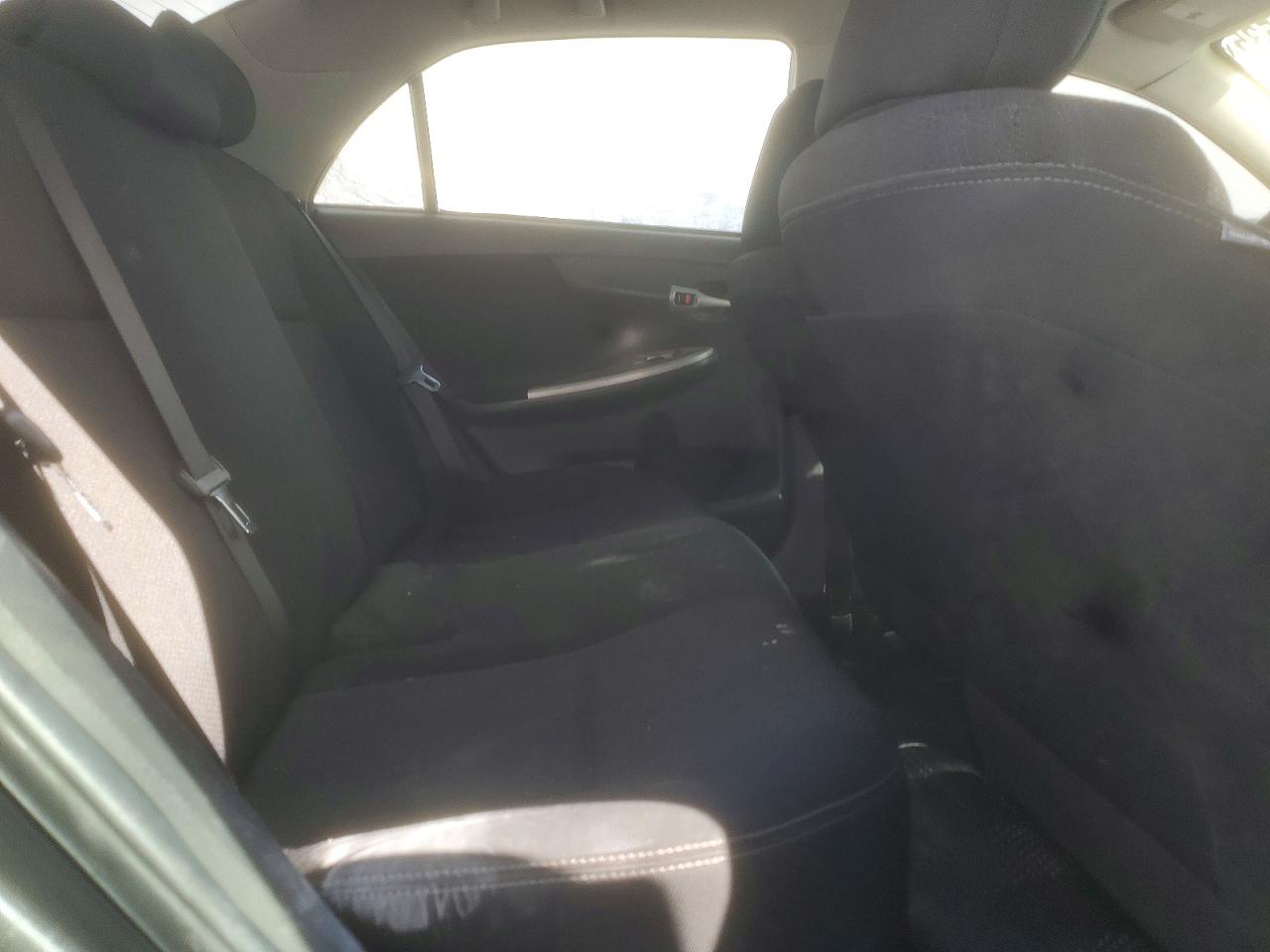 2012 TOYOTA COROLLA S photo 10