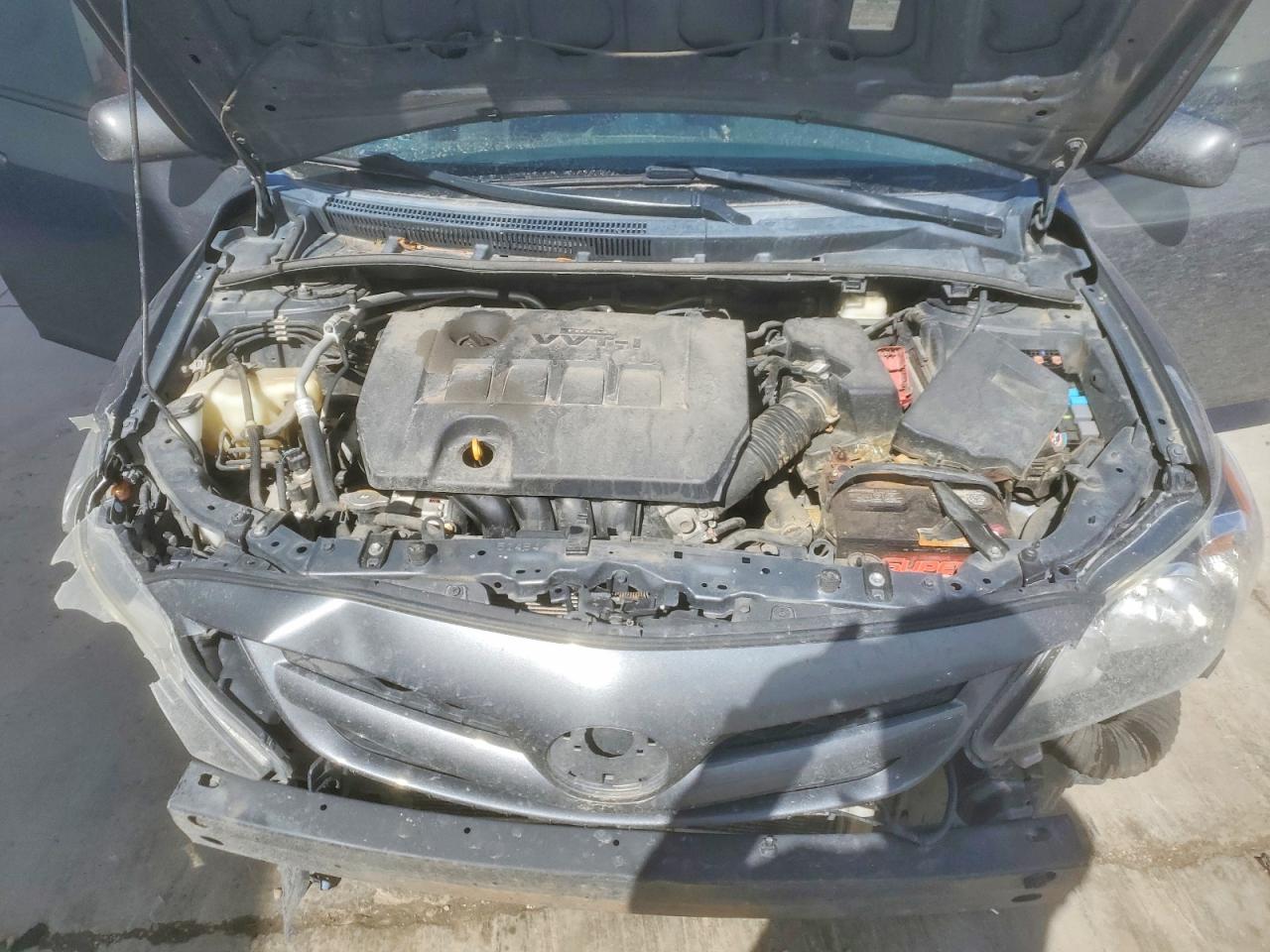 2012 TOYOTA COROLLA S photo 11
