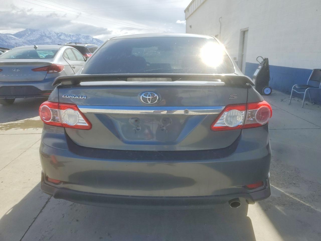 2012 TOYOTA COROLLA S photo 6