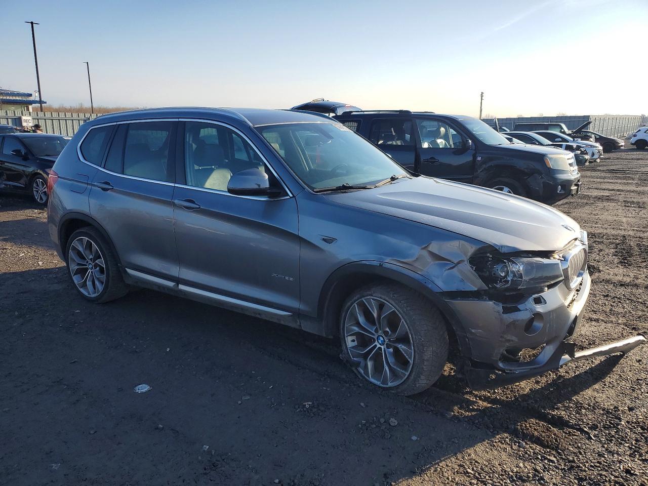 2015 BMW X3 XDRIVE28I photo 4