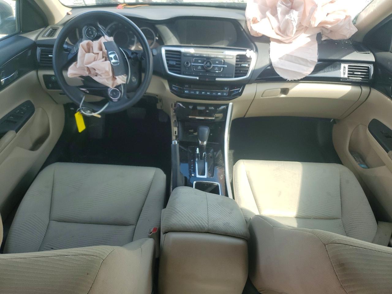 2016 HONDA ACCORD LX photo 15