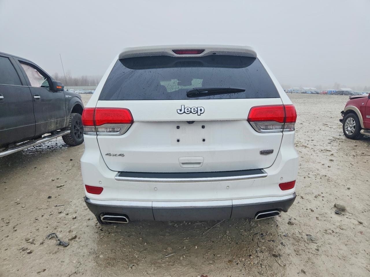 2015 JEEP GRAND CHEROKEE SUMMIT photo 6